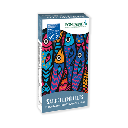 Eine Dose Sardellenfilets freigestellt