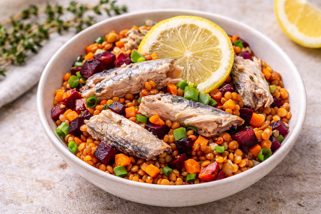 Salat aus roten Linsen und Roter Beete mit Makrelen